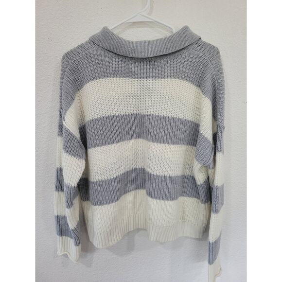 So Women's Striped Collared Sweater Gray / Cream Size XL Super Soft #14 - Picture 2 of 5